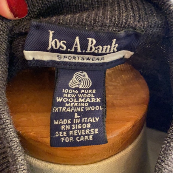 NWOT JOS. A. BANK 100% EXTRA FINE MERINO WOOL GRAY ITALY - Picture 3 of 6
